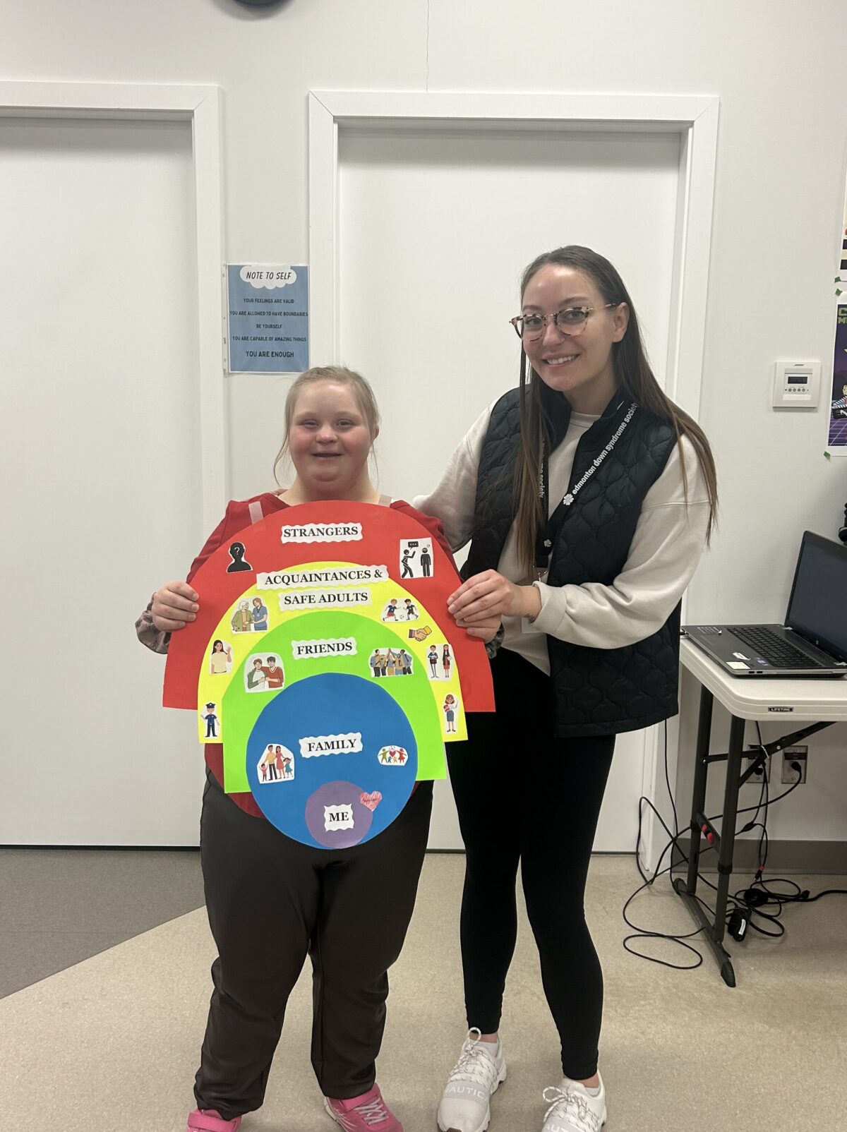 Amanda provides learning activities with client - Branchability - Adapted Recreation Programs